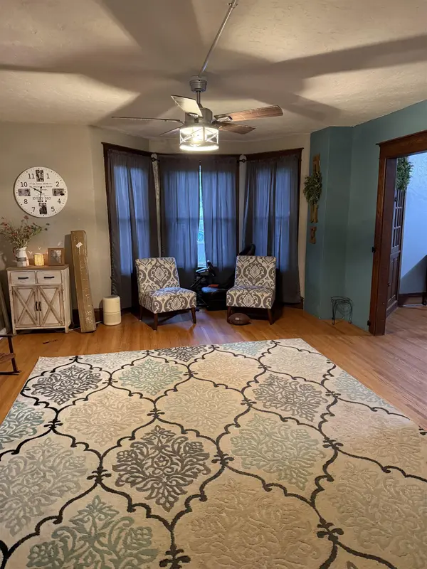 416 E Felicity ST, Angola, IN 46703