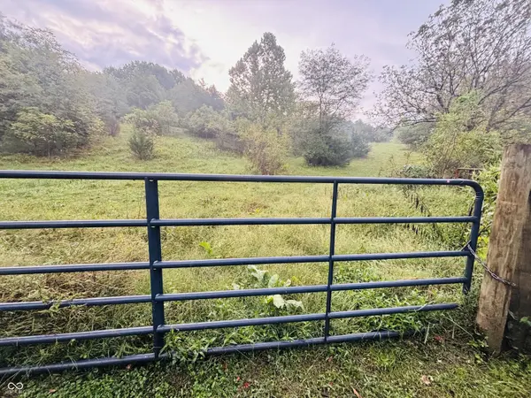 1 Snail Creek RD, Brookville, IN 47012