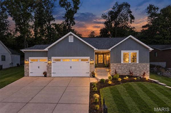 11075 Village DR, Foristell, MO 63348
