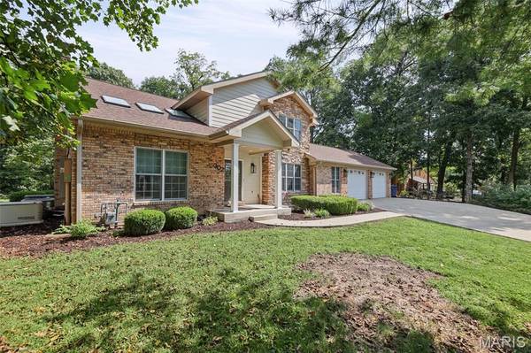 302 John Henry ST, Belleville, IL 62220