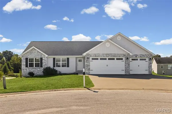 866 Pebble Beach CT, Union, MO 63084