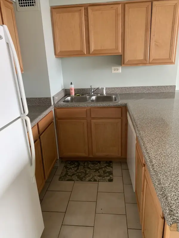 6030 N SHERIDAN RD #803, Chicago, IL 60660