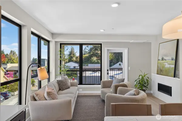 306 Center ST #301, La Conner, WA 98257