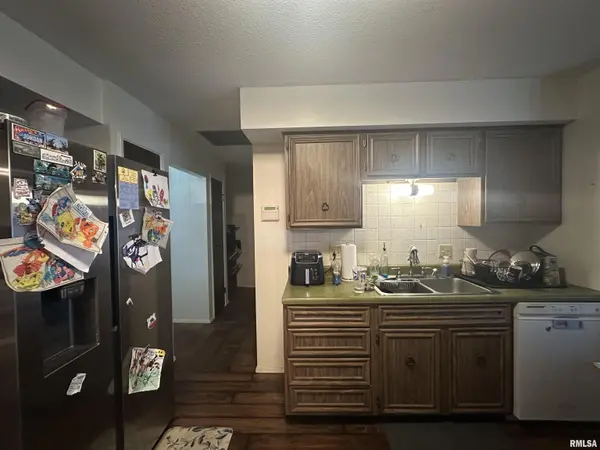 3204 SUNSET TER, Marion, IL 62959