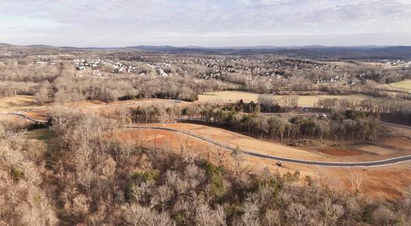 6117 St Charles Drive, Arrington, TN 37014