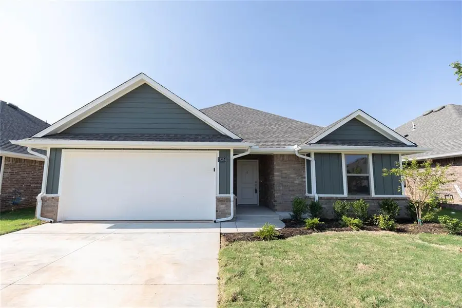 12324 SW 32nd ST, Yukon, OK 73099