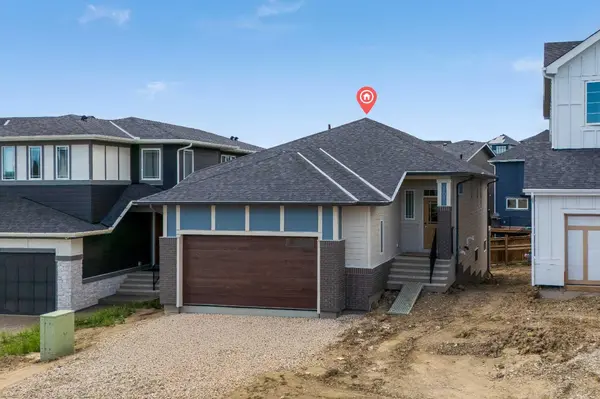 101 Creekstone HL SW, Calgary, AB T3P 2V3