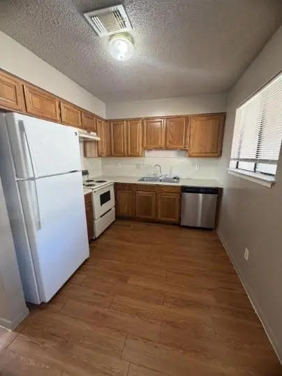 139 Elm DR #302, Lockhart, TX 78644