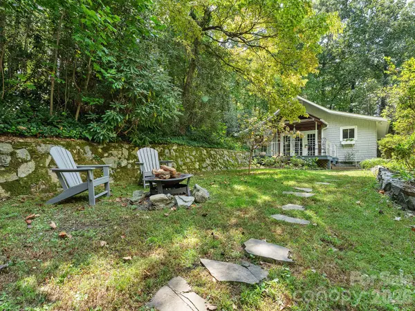 240 Seneca BLVD, Hendersonville, NC 28739