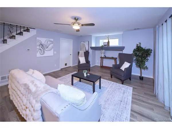 20764 E 39th, Denver, CO 80249