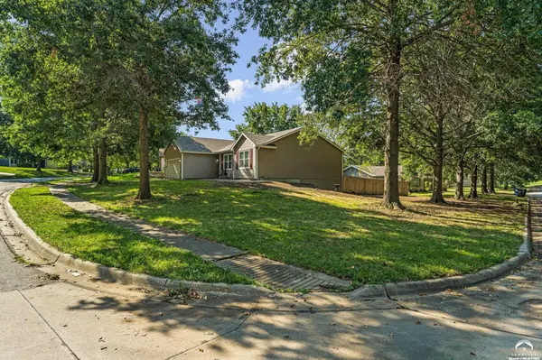 2601 Cranley ST, Lawrence, KS 66046