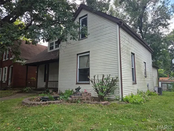 108 Portland AVE, Belleville, IL 62220
