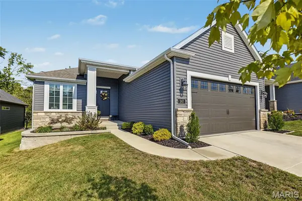 247 Cambium CT, St Charles, MO 63385