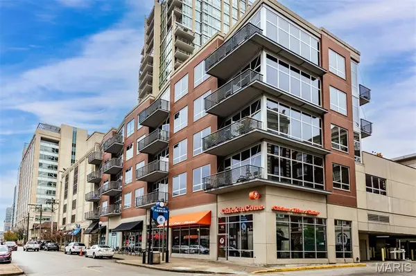 9 N Euclid AVE #302, St Louis, MO 63108