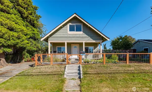 1616 12th ST, Anacortes, WA 98221
