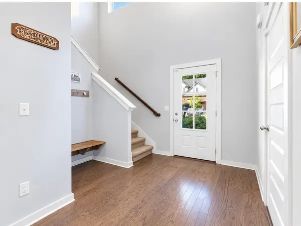 300 Black Thorn Ln, Gallatin, TN 37066