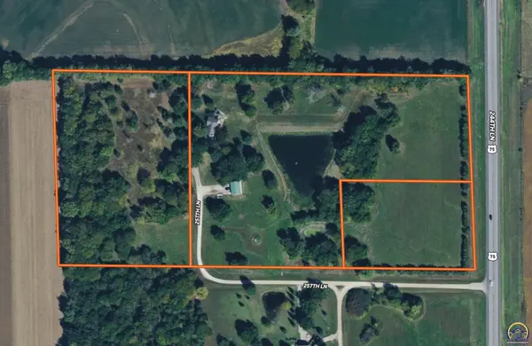 12212 257th Ln, Holton, KS 66436-0000