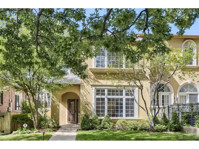 411 Steele, Denver, CO 80206