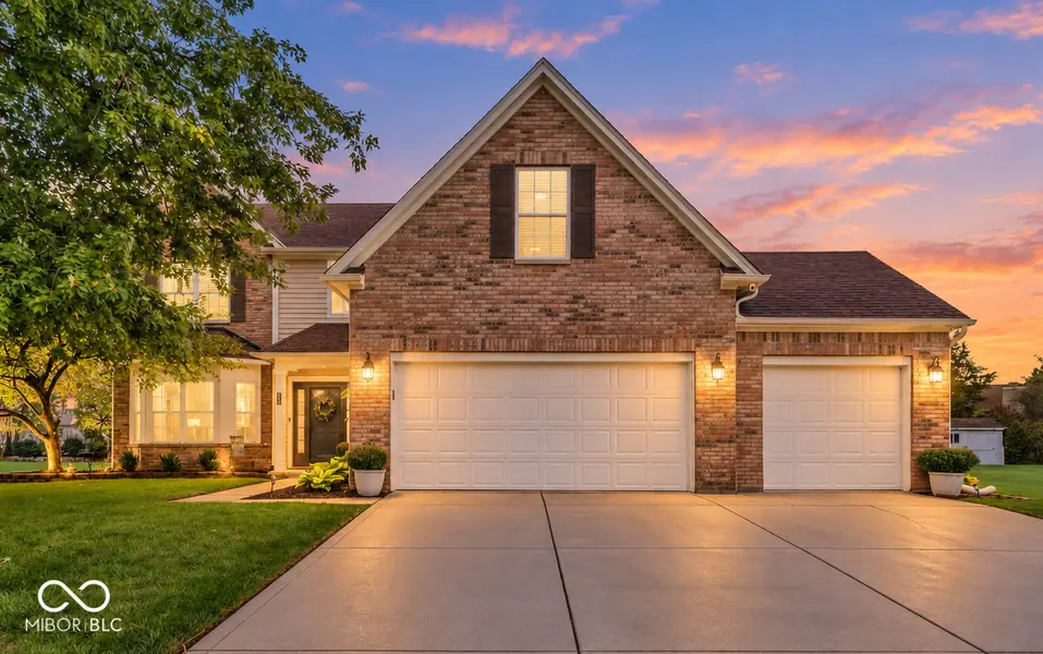 19117 Golden Meadow WAY, Noblesville, IN 46060