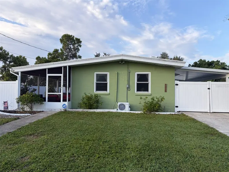 8439 DOROTHY AVE, North Port, FL 34287