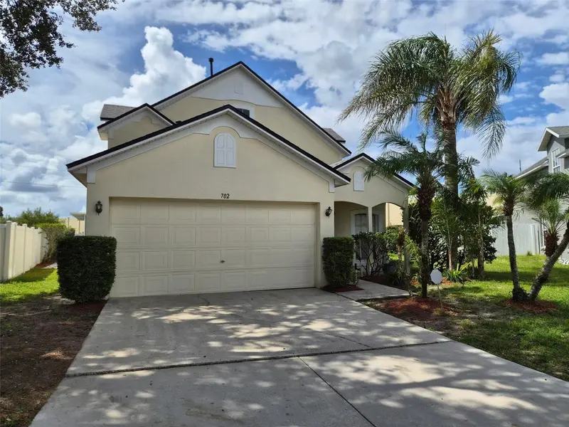 702 SONJA CIR, Davenport, FL 33897