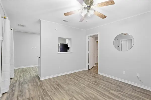 1624 Aquarena Springs DR #B114, San Marcos, TX 78666