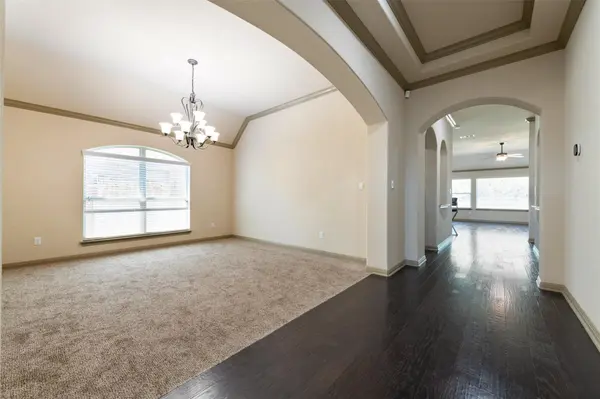150 Drury LN, Austin, TX 78737