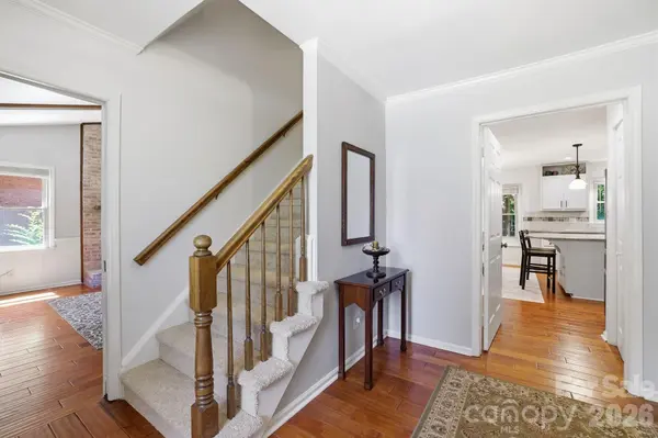340 Walnut Point DR, Matthews, NC 28105