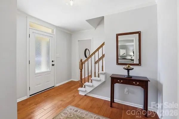 340 Walnut Point DR, Matthews, NC 28105