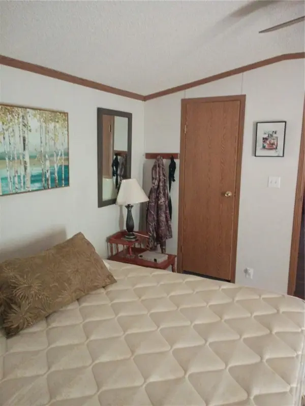 7485 NE C HWY, Lowry City, MO 64763