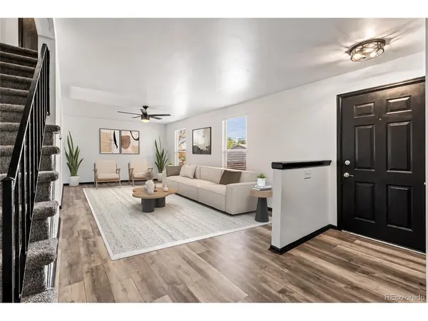 16562 E Louisiana, Aurora, CO 80017