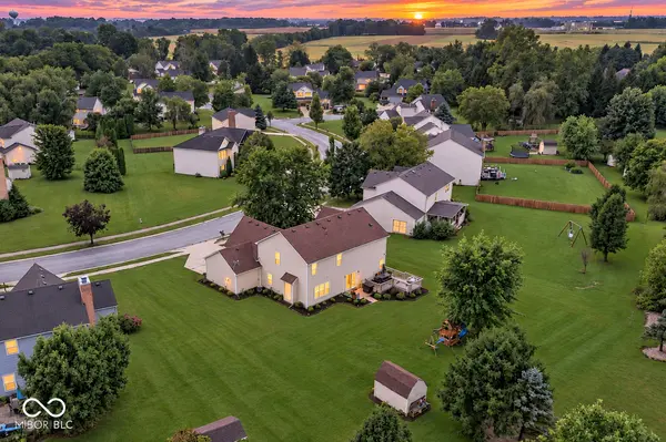 19117 Golden Meadow WAY, Noblesville, IN 46060