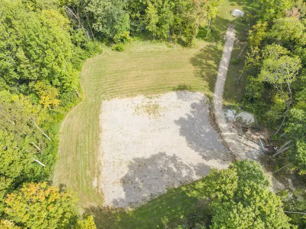 5294-5678 E County Road 300 S, New Castle, IN 47362