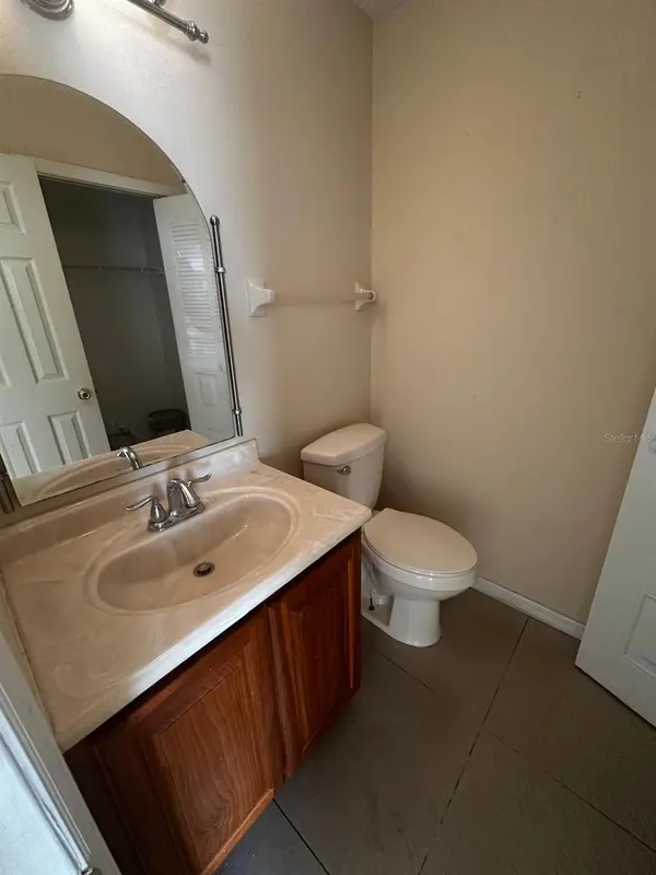 1608 LONG RIDGE CT #274, Orlando, FL 32807