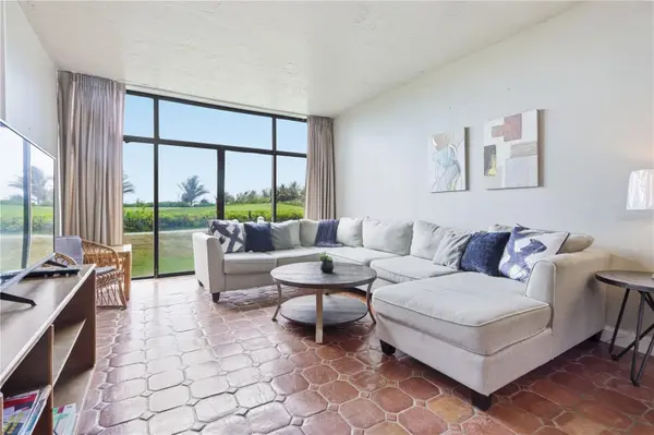 215 BEACH VILLAGE DR #215, Humacao, PR 00791