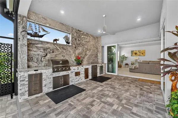 18752 HORIZON VIEW PT, Land O Lakes, FL 34638