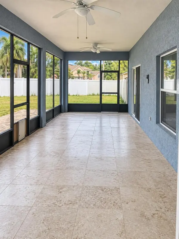 5369 DAHLIA RESERVE DR, Kissimmee, FL 34758