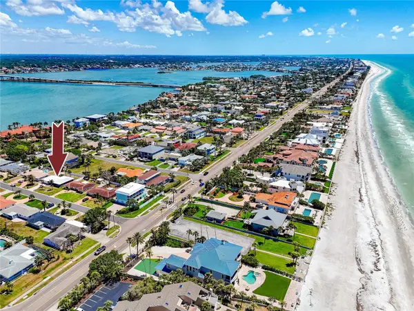 106 19TH ST, Belleair Beach, FL 33786