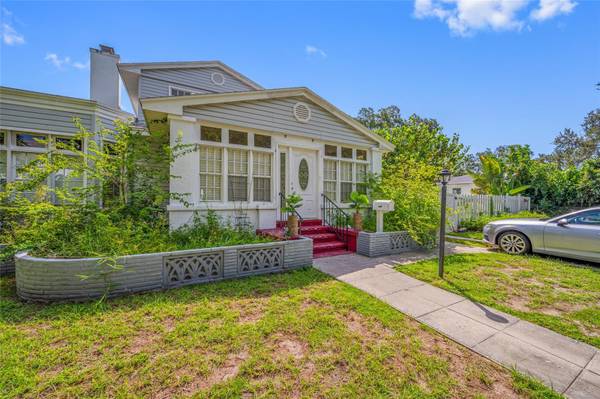 1225 11TH ST N, St Petersburg, FL 33705