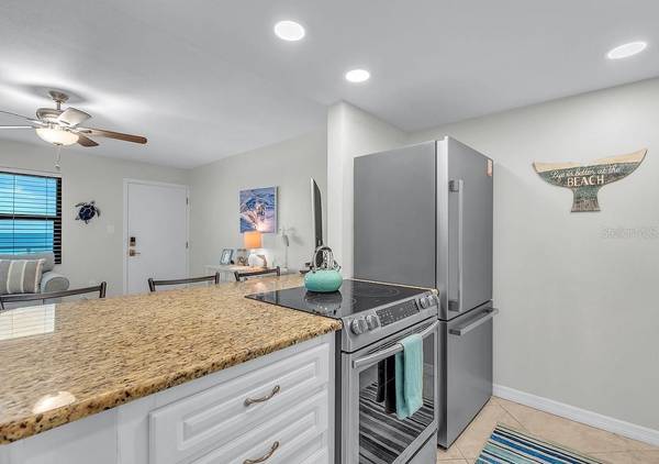 8470 W GULF BLVD #210, Treasure Island, FL, 33706 photo 20
