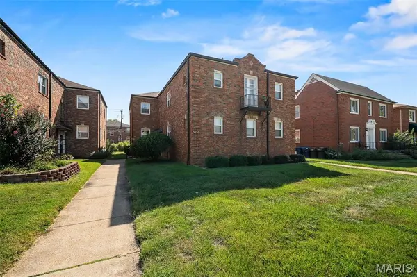 5932 Loughborough AVE, St Louis, MO 63109