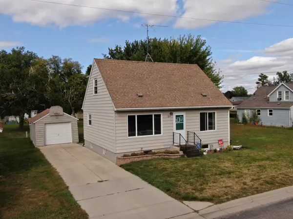 511 1st ST, Watkins, MN 55389