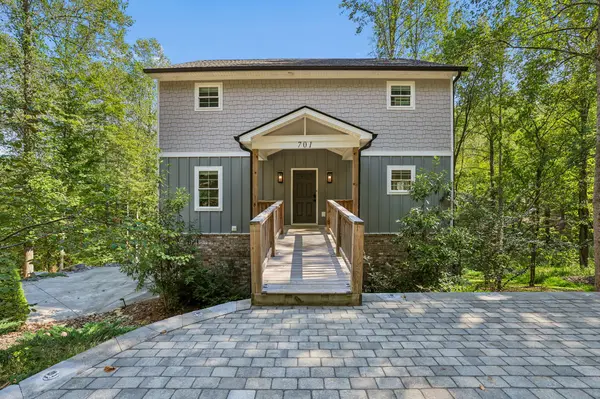 701 Harbor Dr, Lancaster, TN 38569