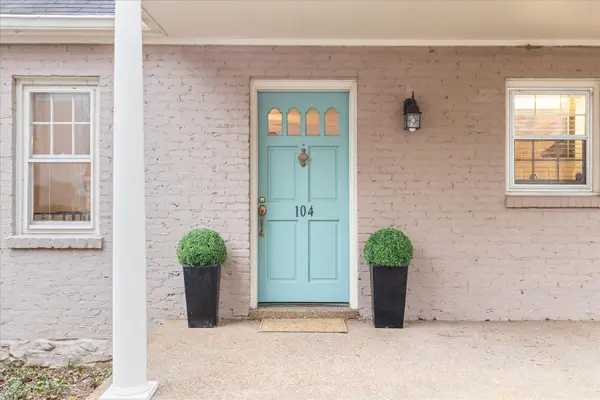 104 Bonnie Briar Ln, Nashville, TN 37212