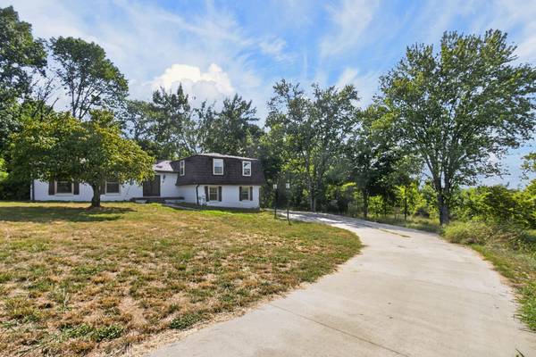 742C Bates Rd, Lebanon, TN 37087