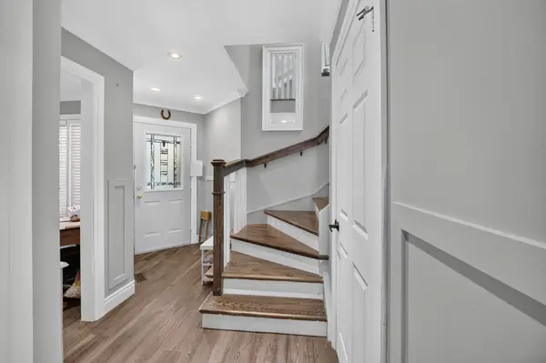 42 Ripley CRES, Brampton, ON L6Y 5C4