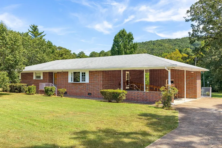 506 Graysville Road, Ringgold, GA 30736
