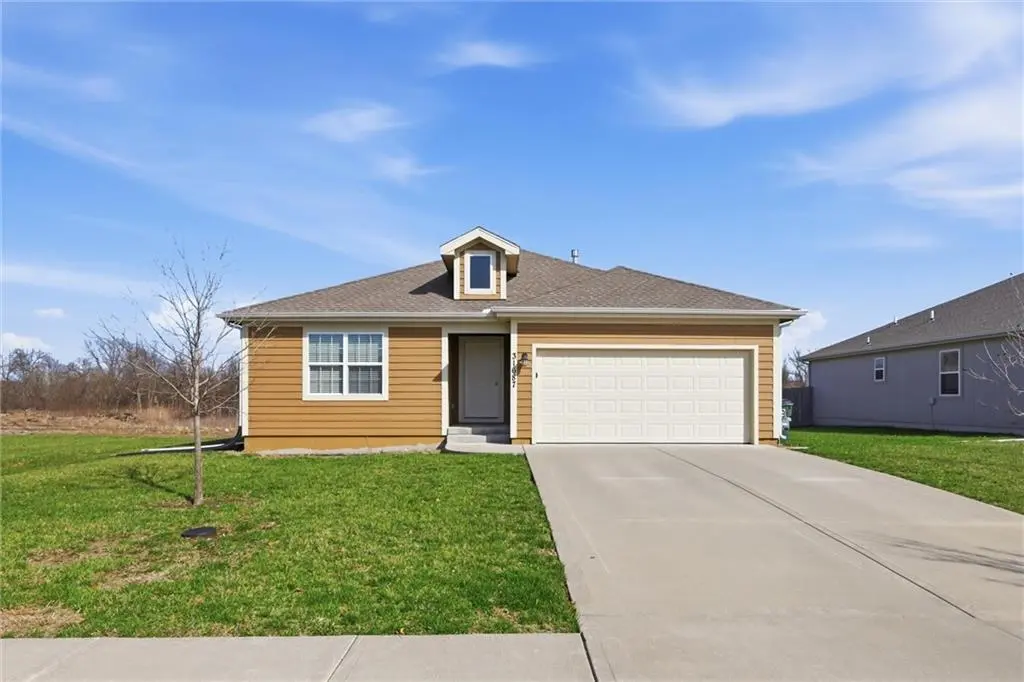 31687 W 172nd ST, Gardner, KS 66030