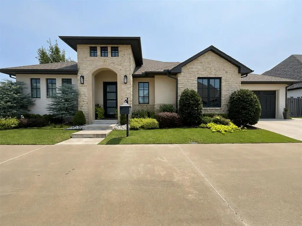 16416 Rhone DR, Edmond, OK 73013