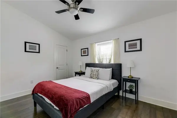 1126 1/2 Chicon ST #2, Austin, TX 78702